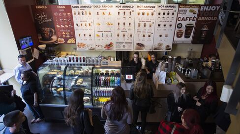 1465814069_Arnold_Coffee_Large_Lede