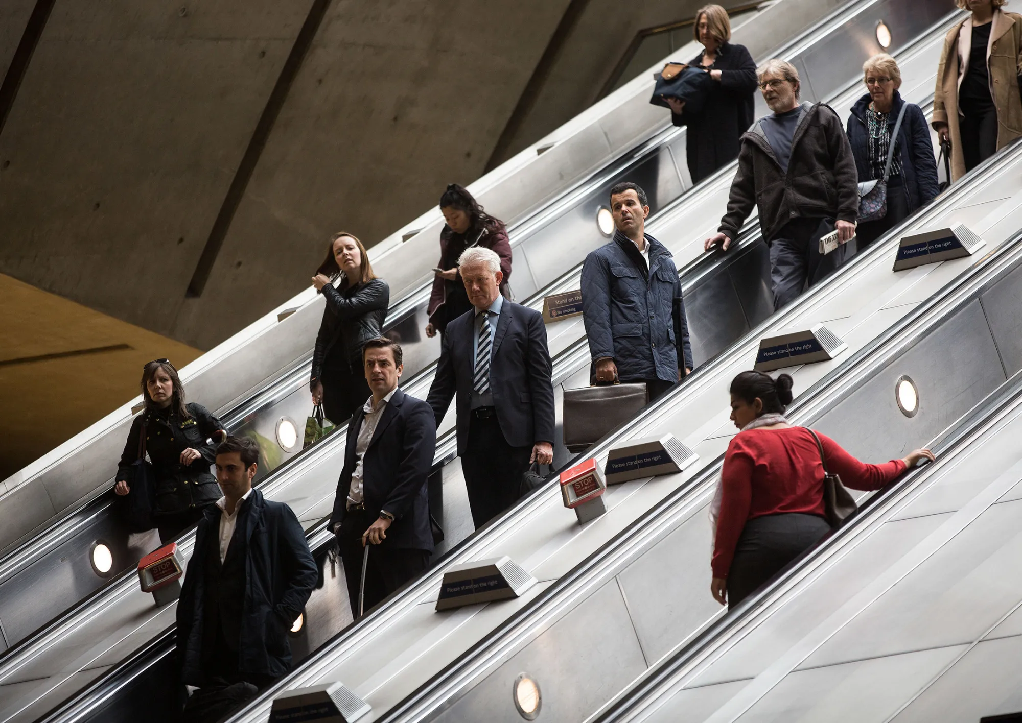 1498199085_COMMUTERS