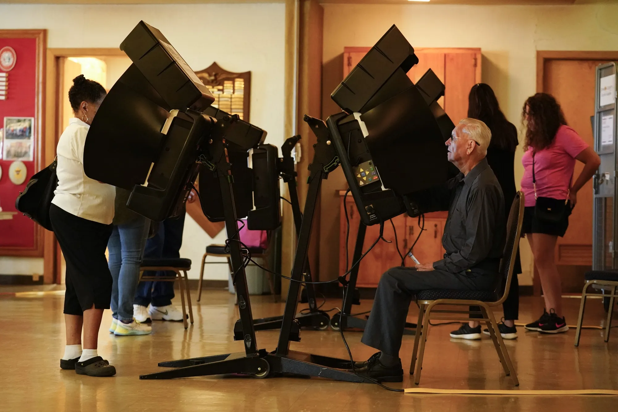 Voters cast their ballots in the Kansas Primary Election at Merriam Christian Church on Aug. 2.