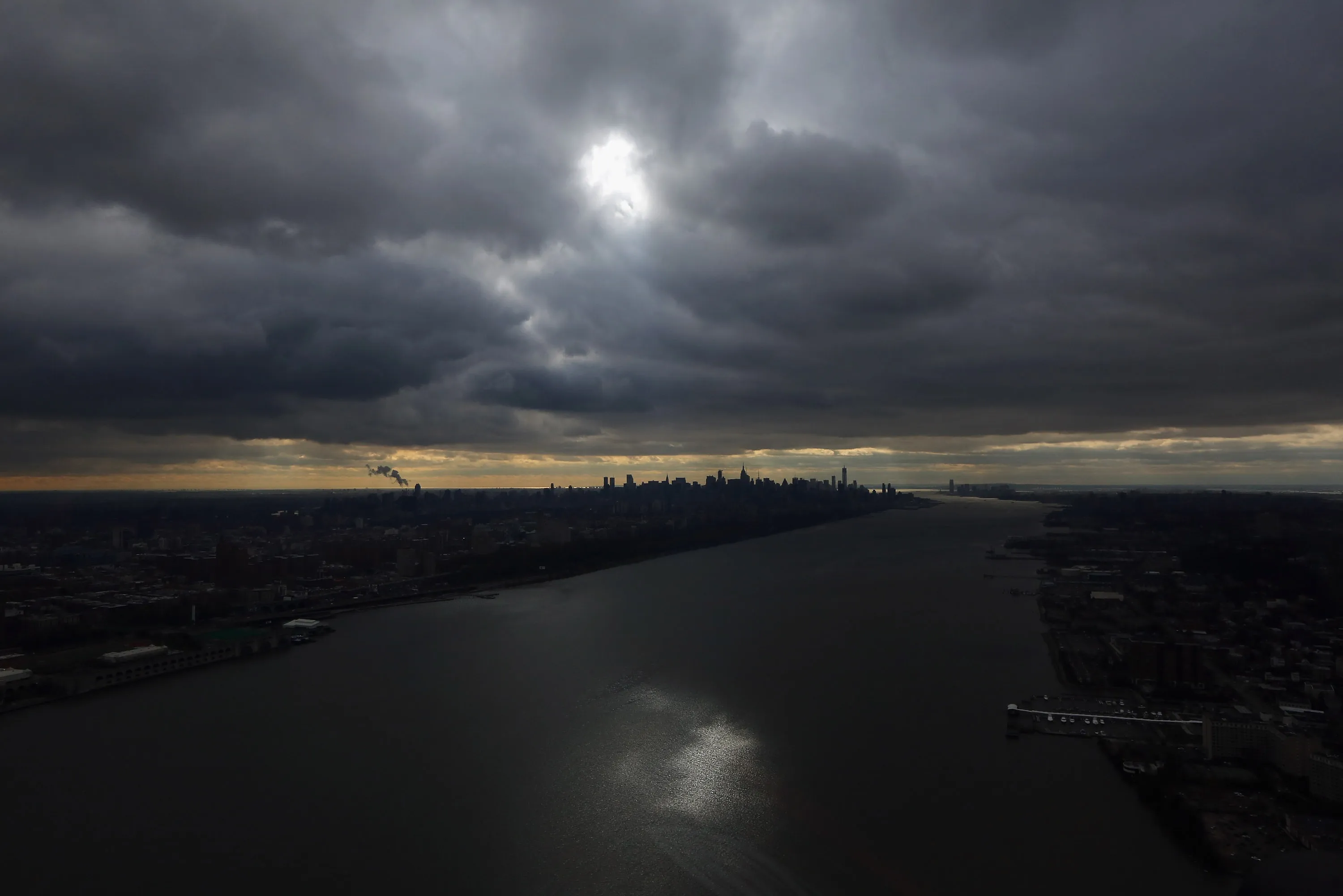 Extreme weather events like Superstorm Sandy have tested the climate resilience of New York City and the towns and cities further up the Hudson River.&nbsp;