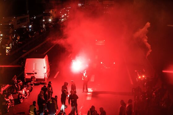 French Protests Sparked by Gas Tax Lead to 1 Death, 227 Injuries