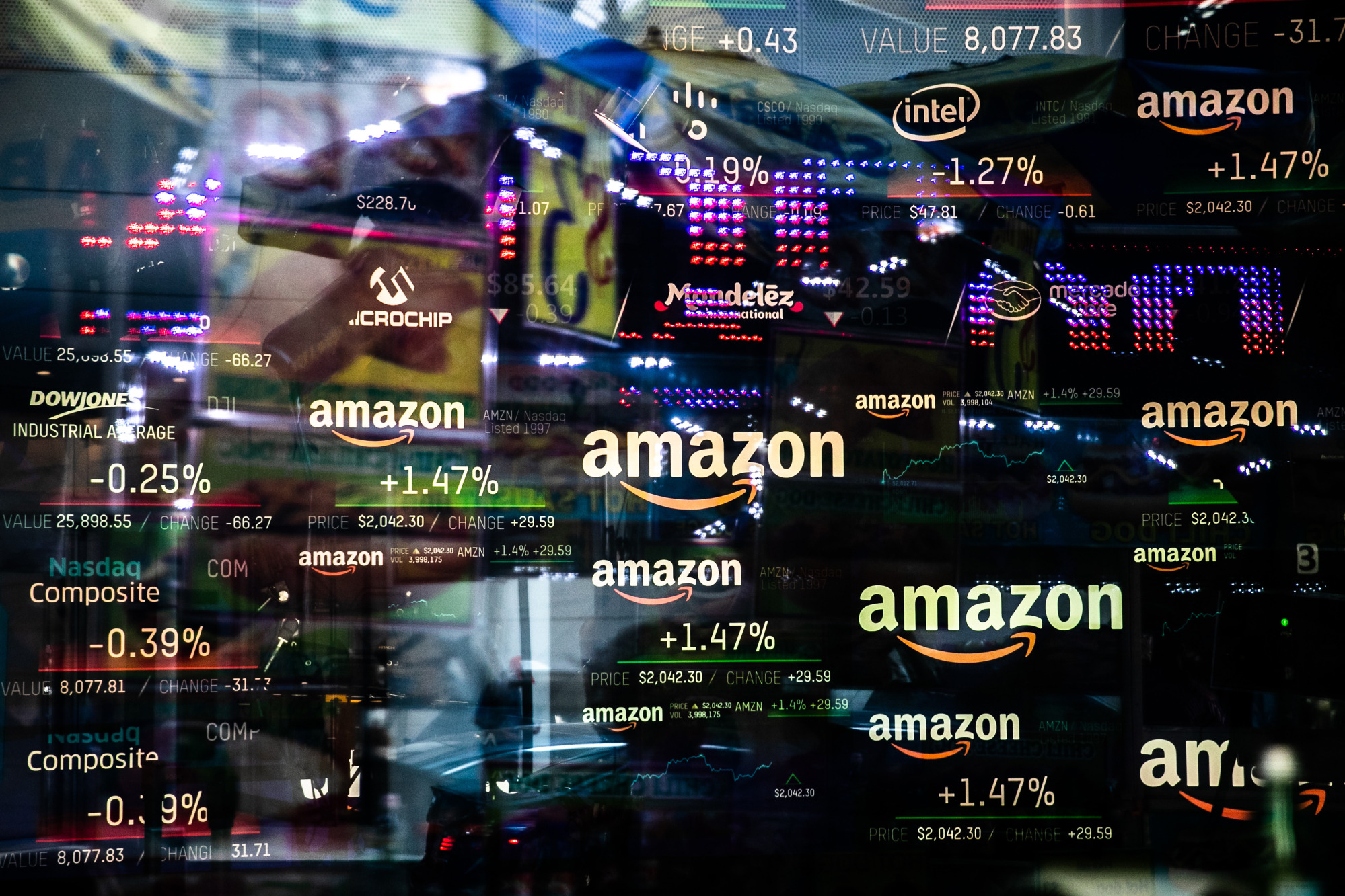 Amazon Investigates Report That Employees Leaked Data For Bribes ...