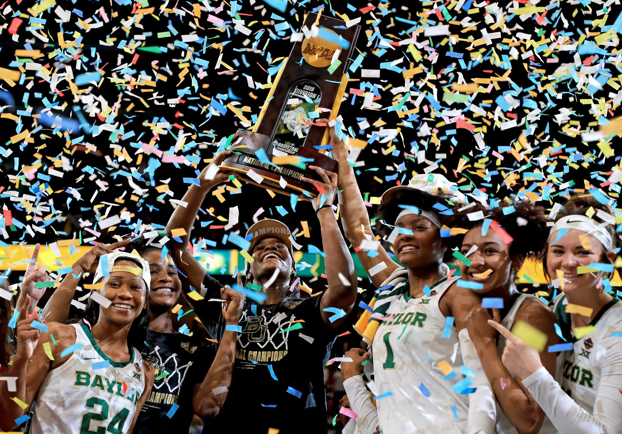 NCAA Women s Basketball Champions Baylor Beats Notre Dame 82 81 Bloomberg