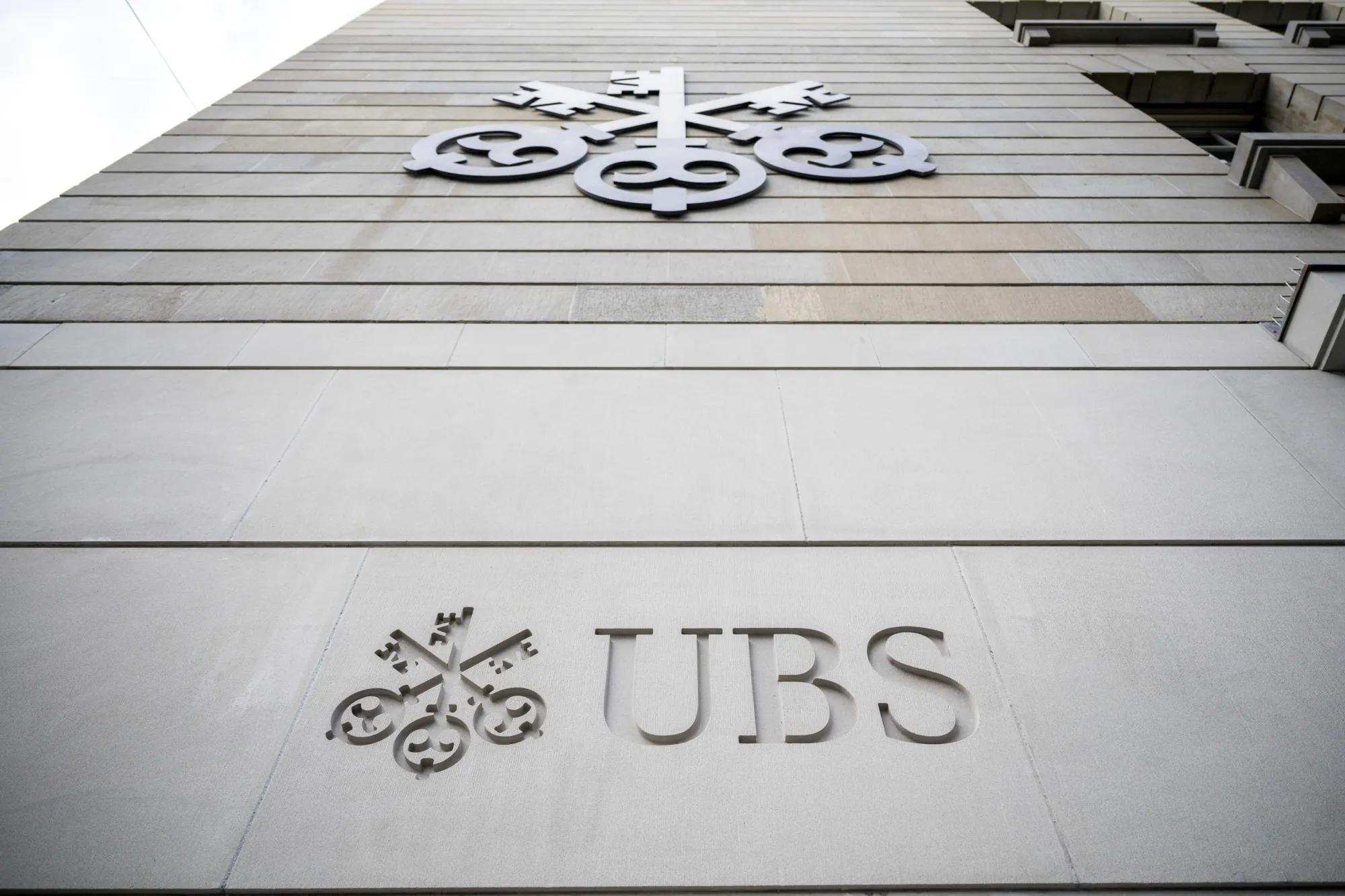 UBS-Investor verkauft nach Kursrally gesamten Anteil an der Schweizer Bank  - Bloomberg