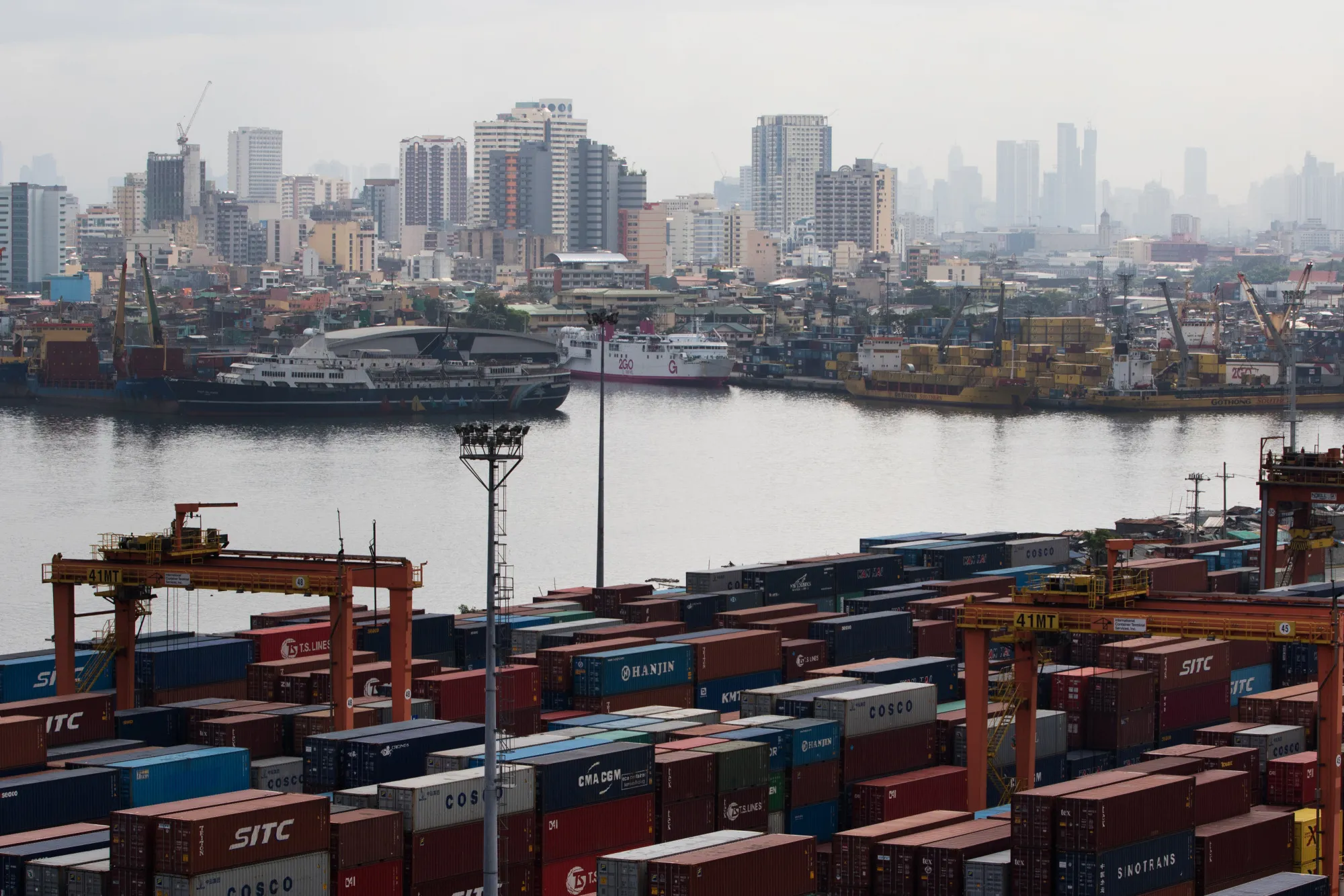 Operations At The Port Of Manila Ahead of Philippine Third-Quarter GDP Figures