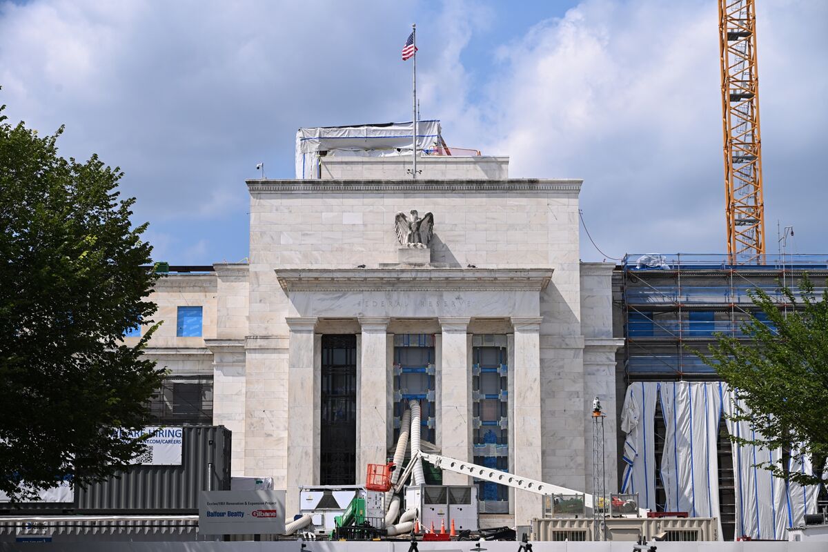 bloomberg.com - Ruth Carson - Goldman Says Markets Too Hawkish on Betting Fed Will Hike Rates