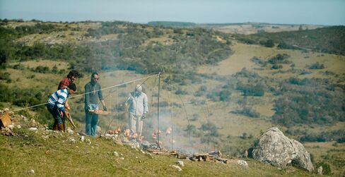 Francis Mallmann roasts chickens over a fire in Chef’s Table.