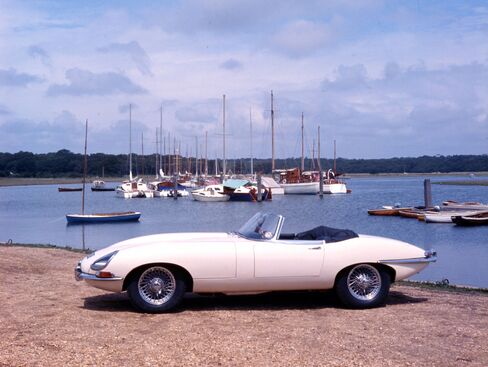 The Jaguar E-type Series 1 Roadster 1965.