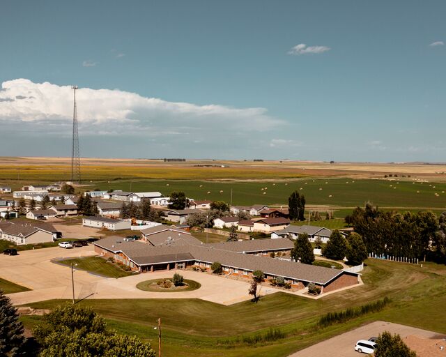 US Rural Nursing Homes Are Closing, Hollowing Out Small Towns Bloomberg