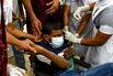 TOPSHOT-SRI LANKA-HEALTH-VIRUS-VACCINE