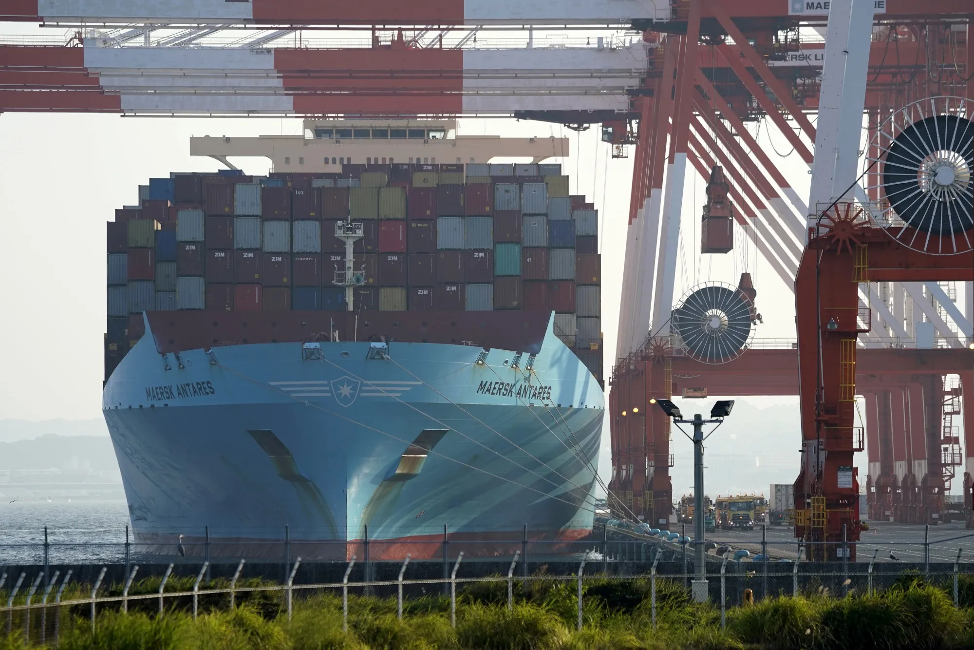 Shipping Activities at Yokohama Port As Japan Exports Decline Again