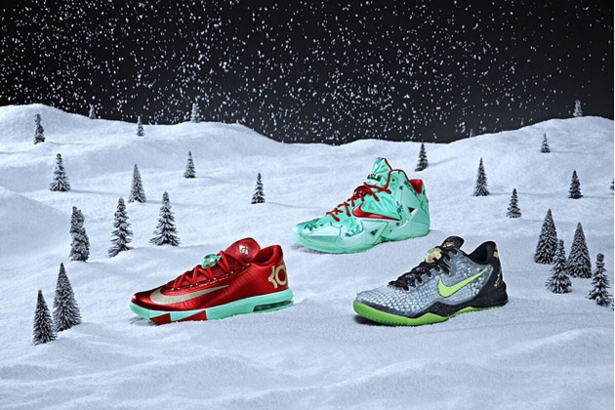 Nike Launches Christmas-Themed Shoes for Kobe, LeBron, and Durant -  Bloomberg