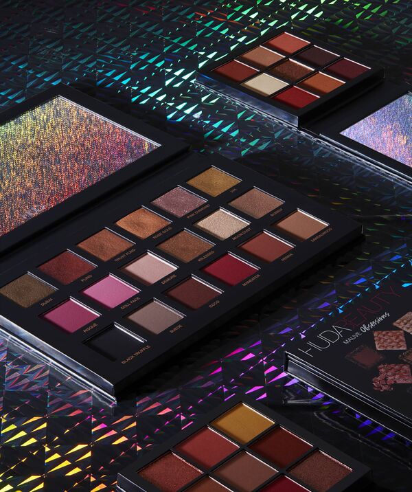 Obsessions And Rose Gold Remastered Eyeshadow Palettes By Huda Beauty Obsessions And Rose Gold Remastered Eyeshadow Palettes By Huda Beauty