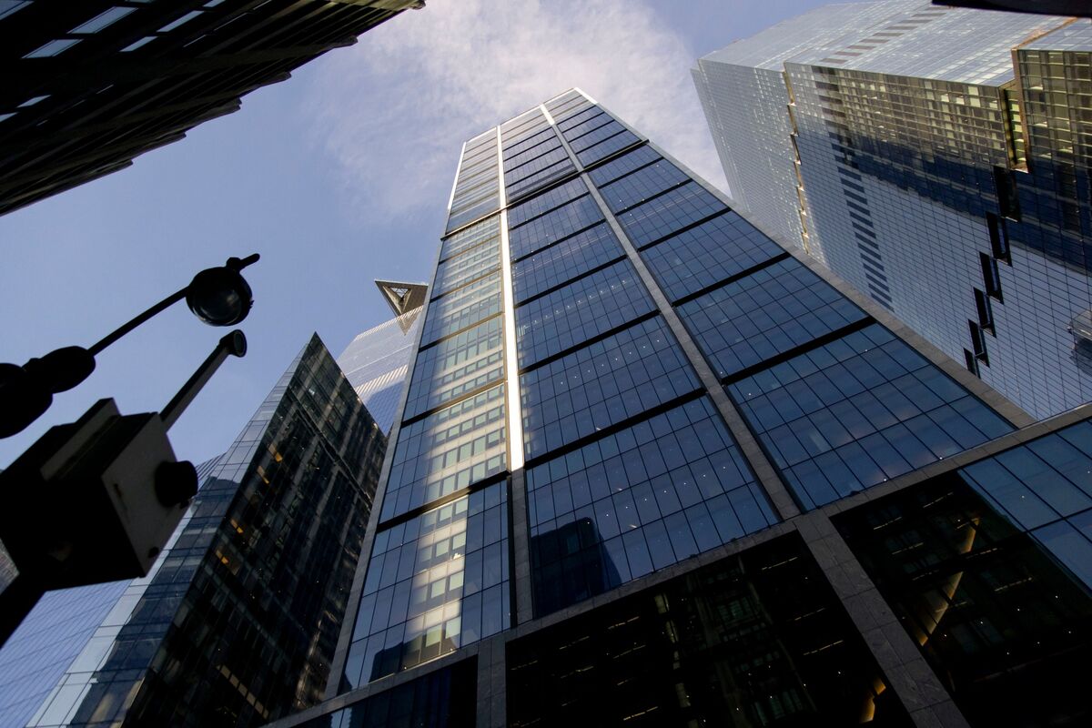 BlackRock Total Assets Hit Record $14 Trillion as ETFs Surge