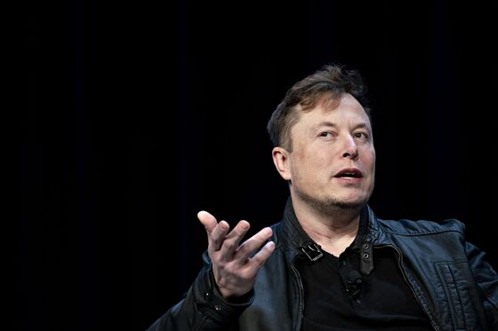 Tesla Slumps After First Results as a Blue Chip Disappoint