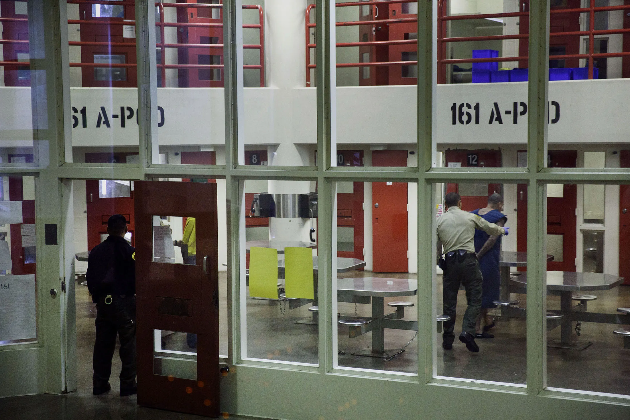 Inside The Twin Towers Correctional Facility As County Rethinks Cost Of Jailing