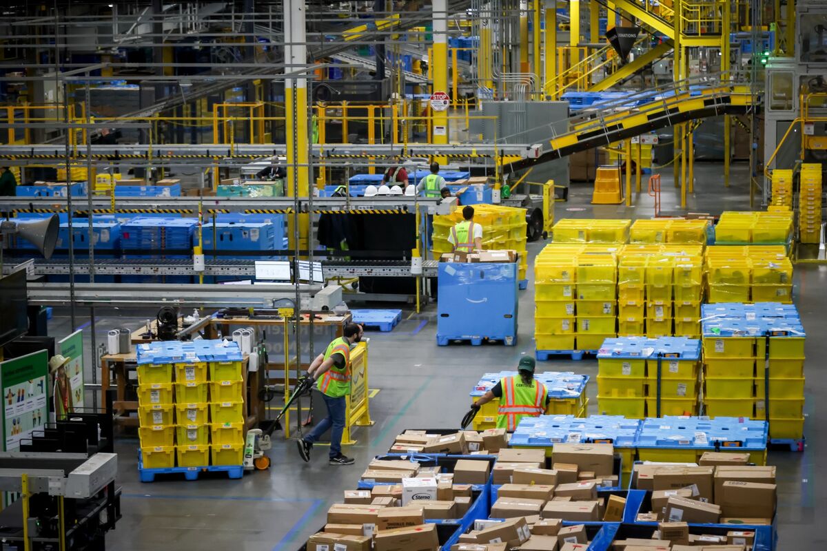Amazon Dethrones Walmart as World’s Biggest Company by Sales