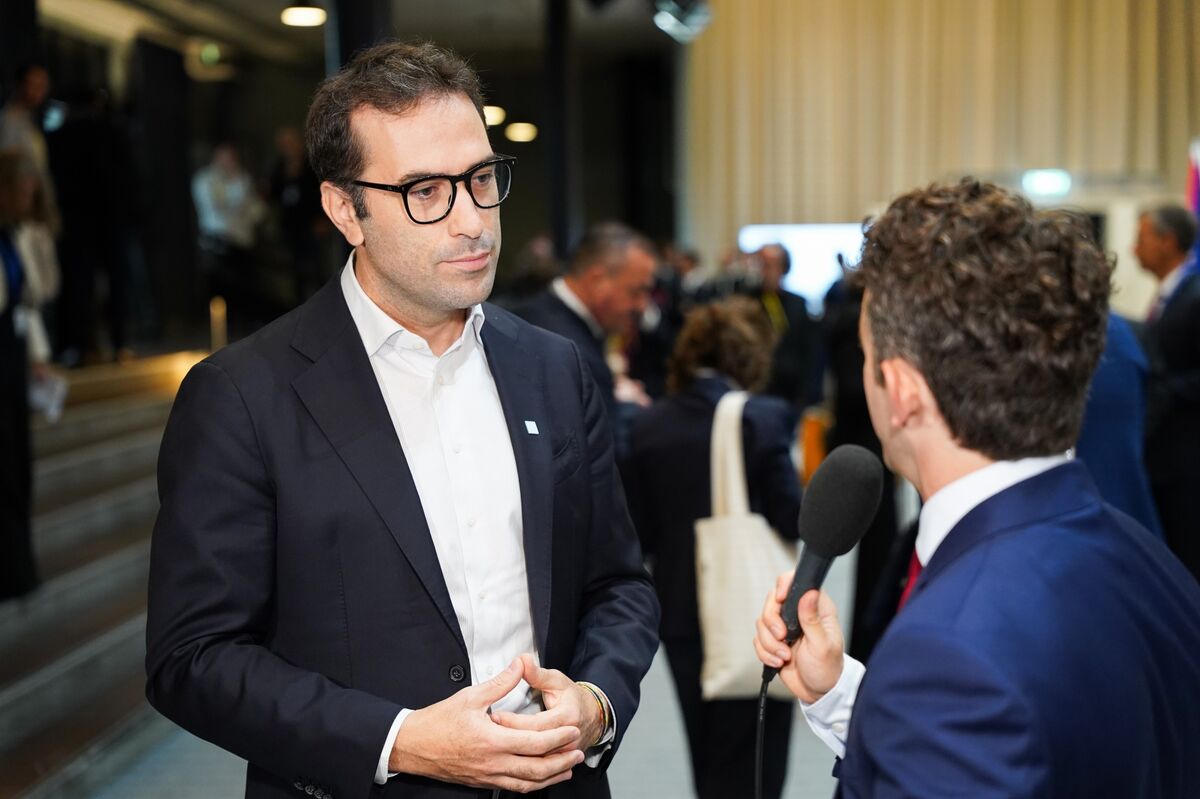 Spain’s China Diplomacy Defended by Cuerpo as Tackling Trade Gap