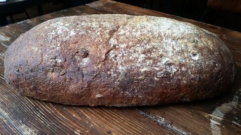 The bread at Dabbous.