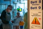 A sign reading 'Special hygiene measures - UK Mutant',&nbsp;in an intensive care unit&nbsp;in Freising, Germany.&nbsp;
