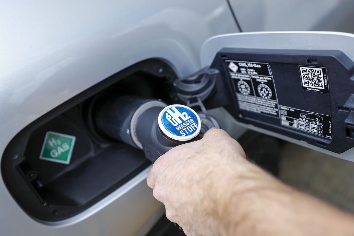 Green News: Hydrogen at Heart of EU's Plan to Fuel Industry - Bloomberg