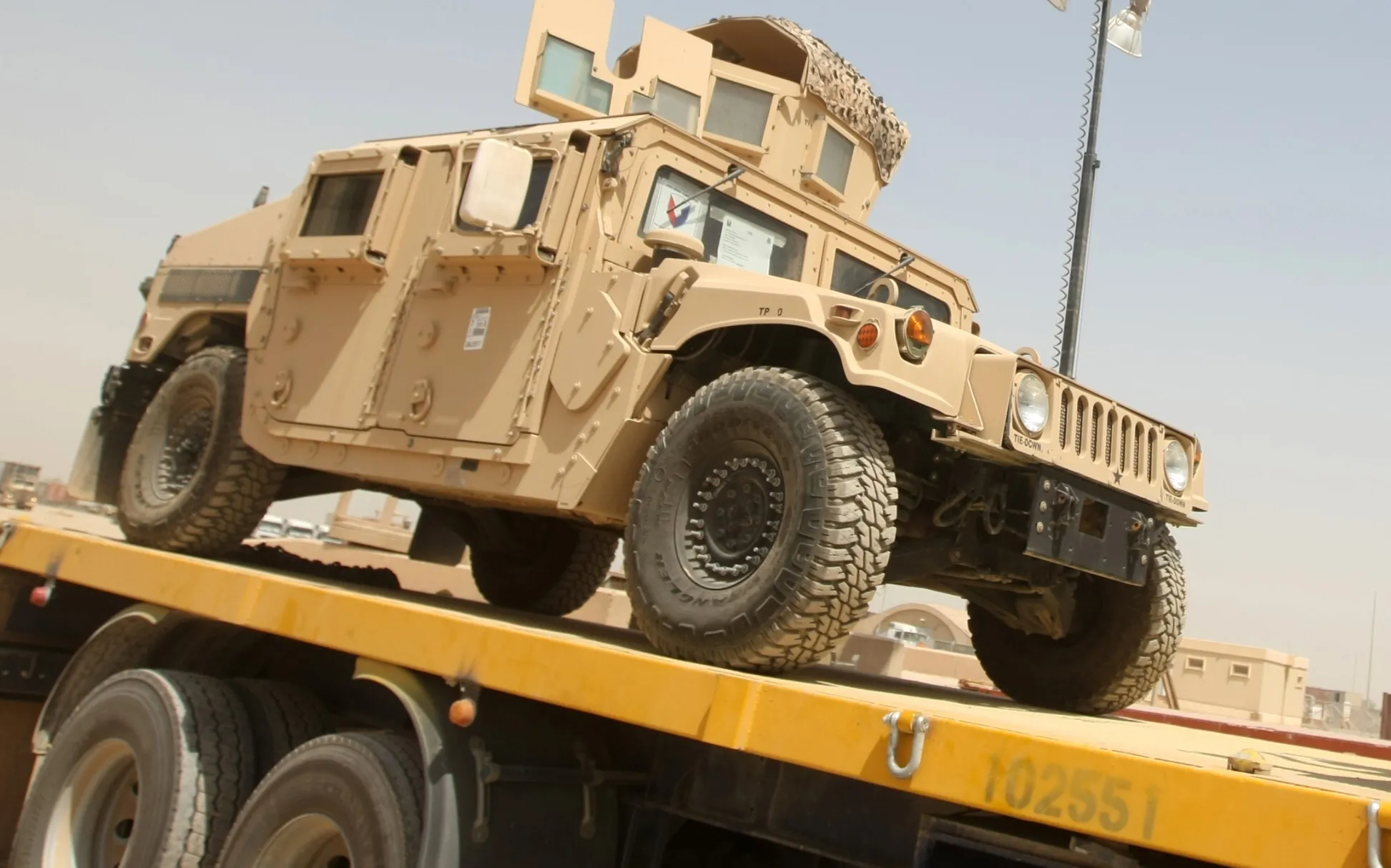 1484043961_Humvee_LEDE