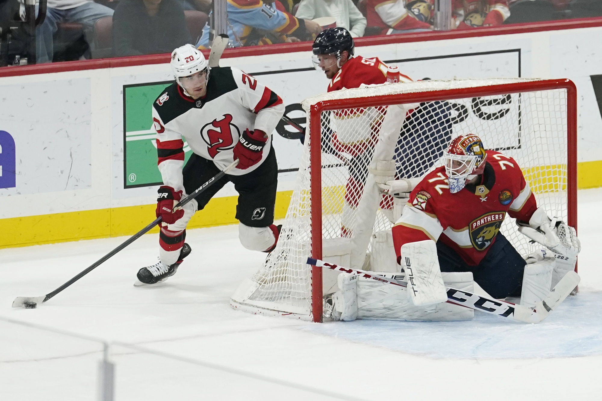 New Jersey Devils: They Really Need A Second Goalie