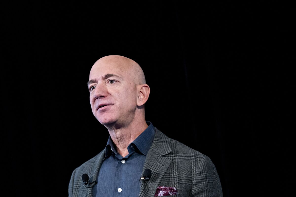 Amazon.com (AMZN) CEO Jeff Bezos Has Record $4.1 Billion Sale - Bloomberg