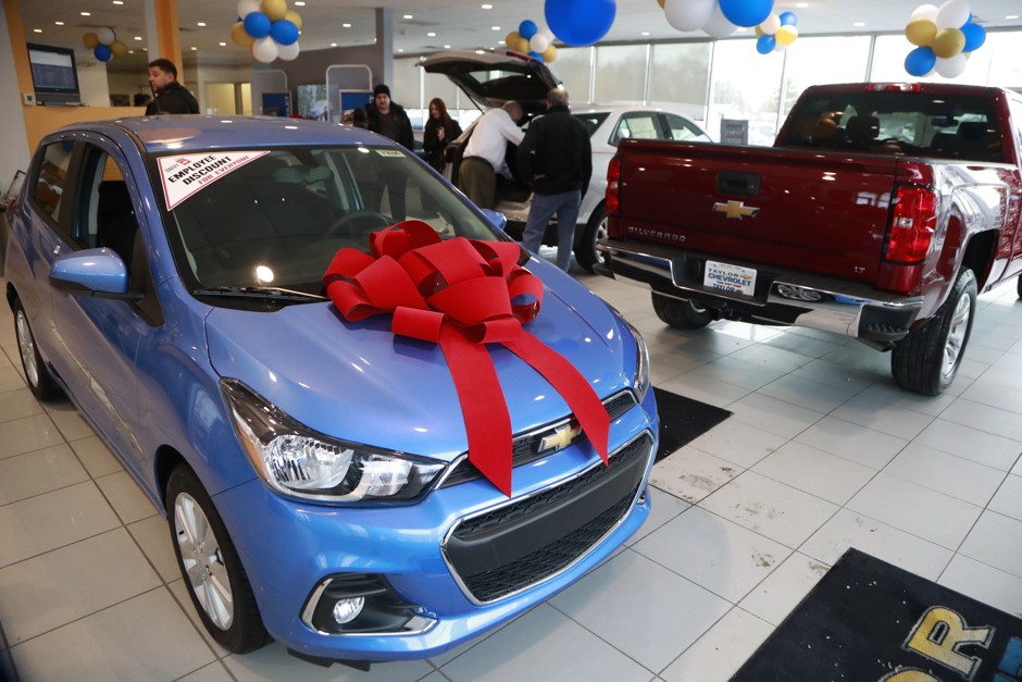 Not such a gift: Car loan delinquency is at record levels in the U.S.