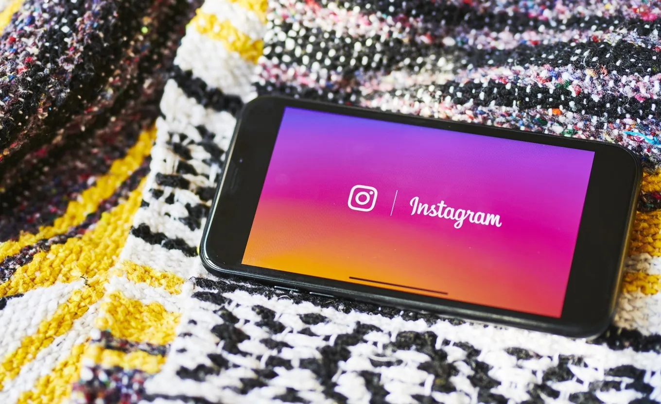 instagram