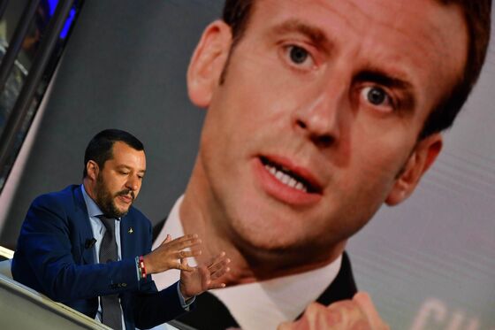 Macron Says EU Must Share Refugees, Expel Economic Migrants