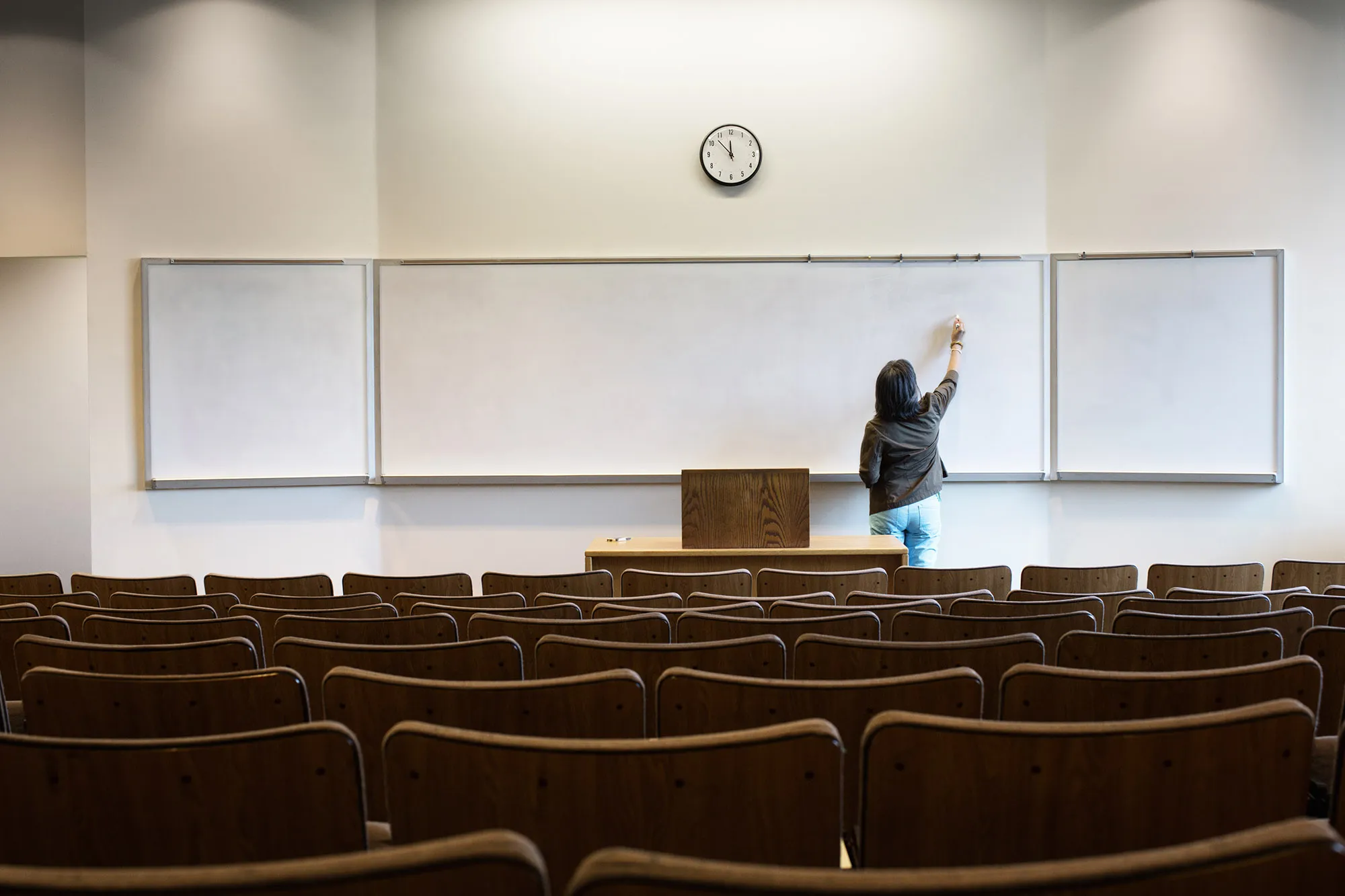 RF college teacher professor
