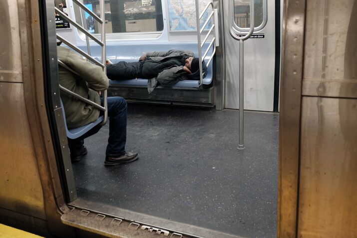 New York Police Increase Subway Patrols