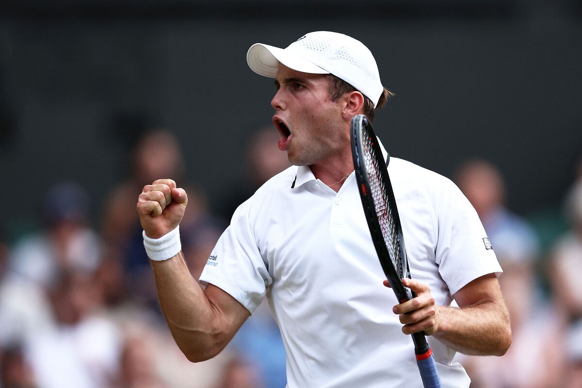 bloomberg.com - David Hellier - Hedge Fund Scion Arthur Fery Storms Into Wimbledon Quarters