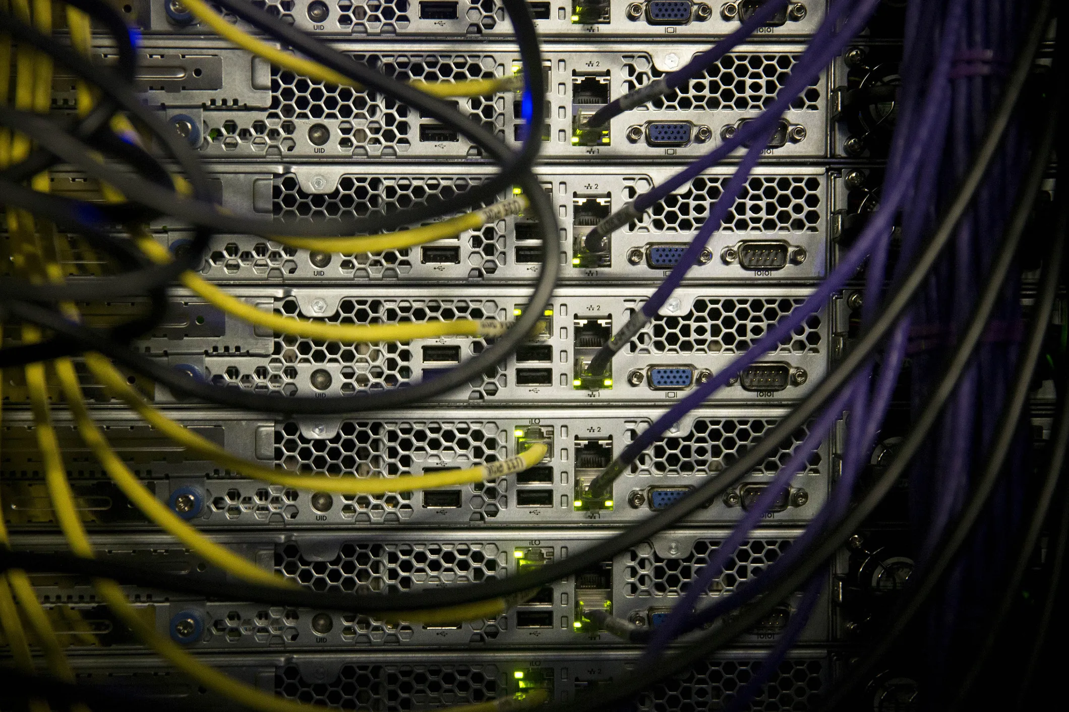 リップル、イーサリアム抜き仮想通貨２位－「フリップニング」に異変 - Bloomberg