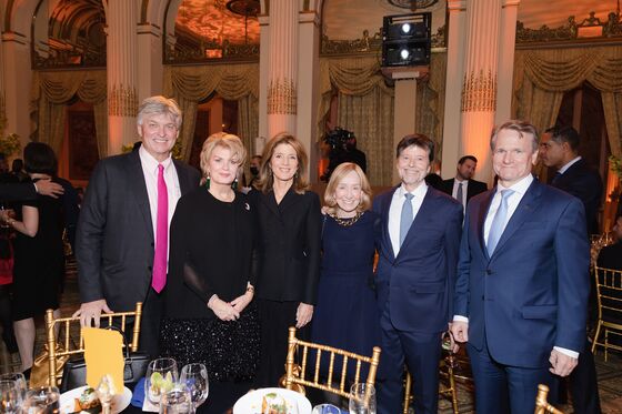 Bank of America's Anne Finucane Toasted by Bankers and Rock Stars at Carnegie Hall