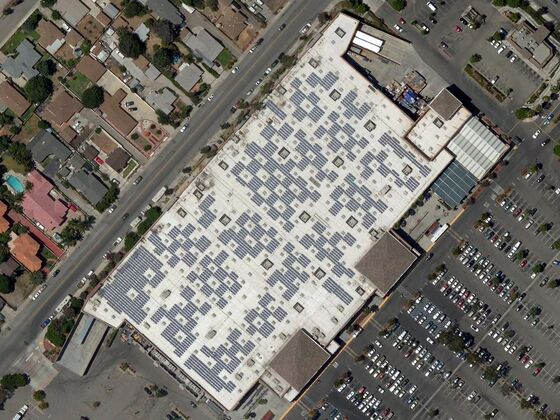 Walmart Lawsuit Threatens to Undermine Tesla’s Bid to Reboot Solar Unit