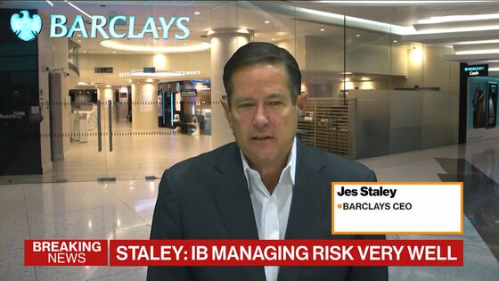 Barclays CEO Staley Expects Banker Bonus Pool Will Rise in 2021