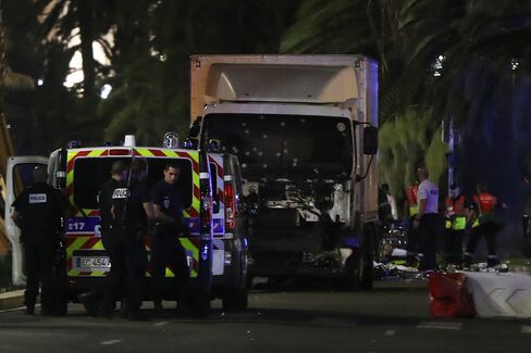1468534264_Nice-France-Attack
