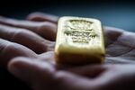 Surging demand and disruptions from the coronavirus pandemic have created a shortage of the small gold bars most popular with consumers.