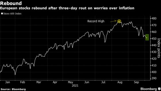 Europe Stocks Jump Most in Two Months as Tech, Banks Lead Bounce