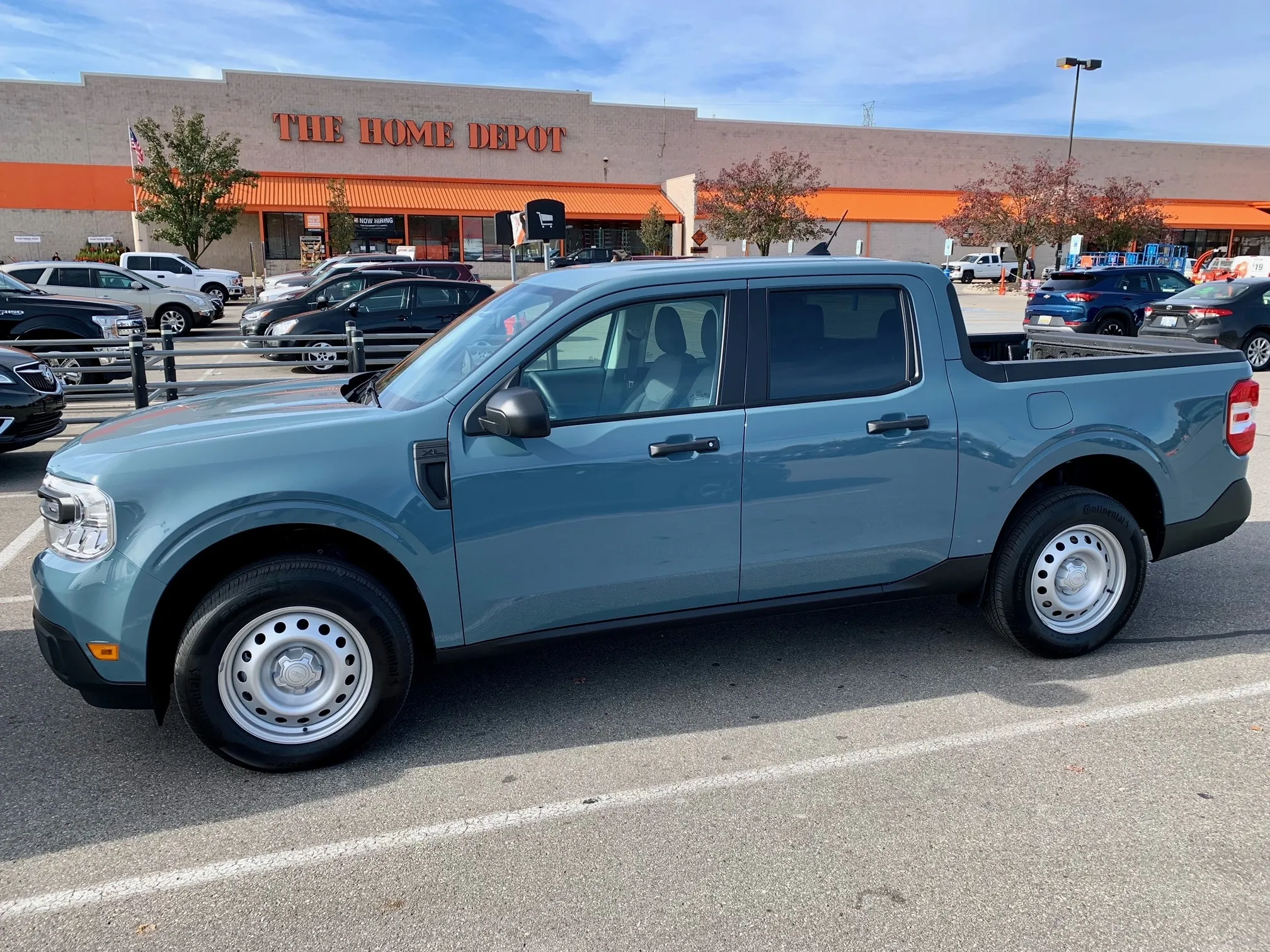 Ford maverick 2022 hybrid sales