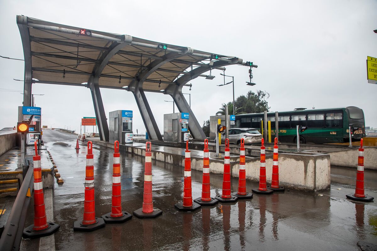 Witness Dies in Peru Graft Case Over Toll Road Now Owned by Brookfield