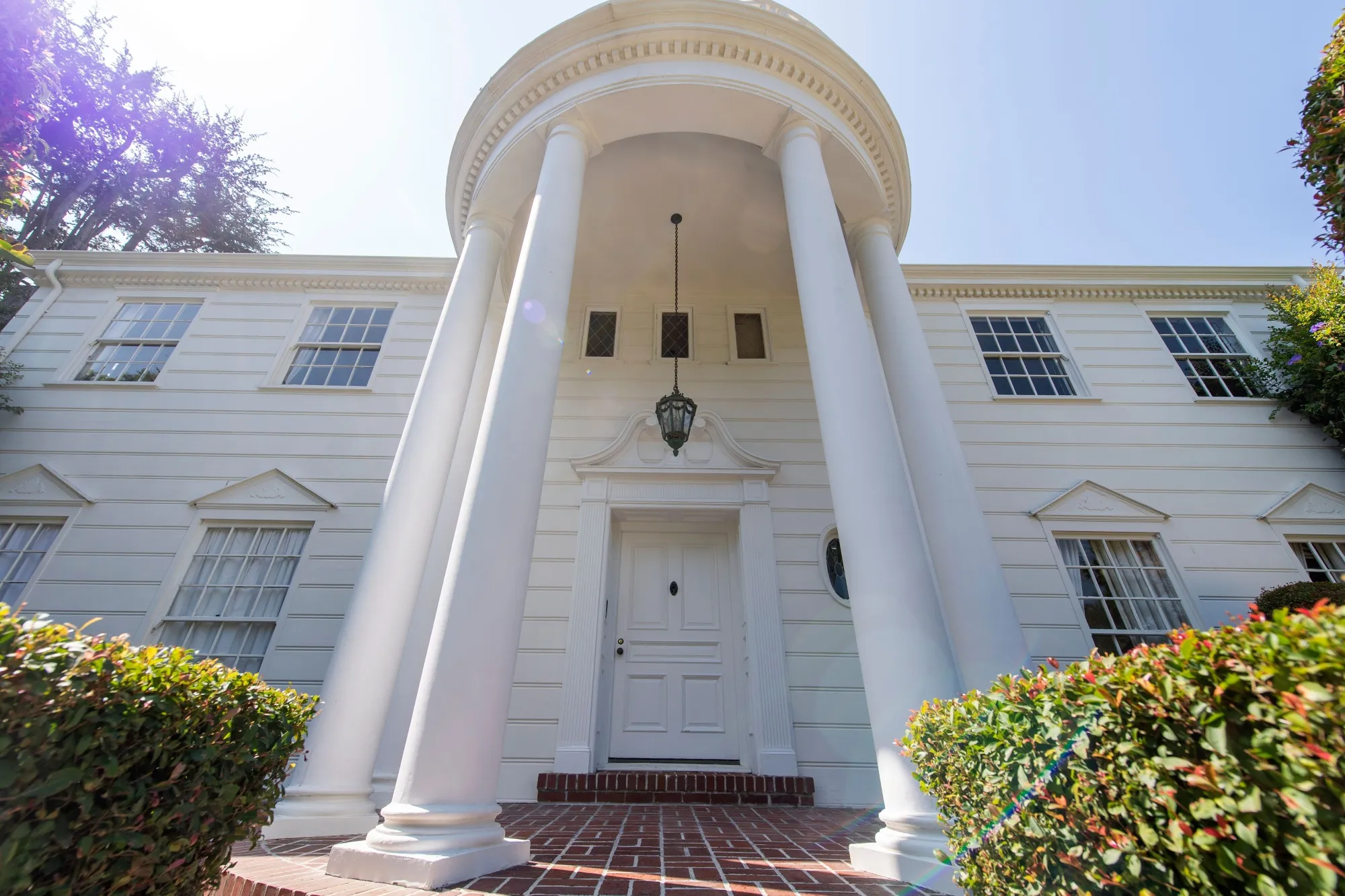 LA homes that sell for more than $5 million would be assessed a 4% fee under Measure ULA.&nbsp;