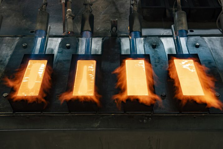 Molten gold 