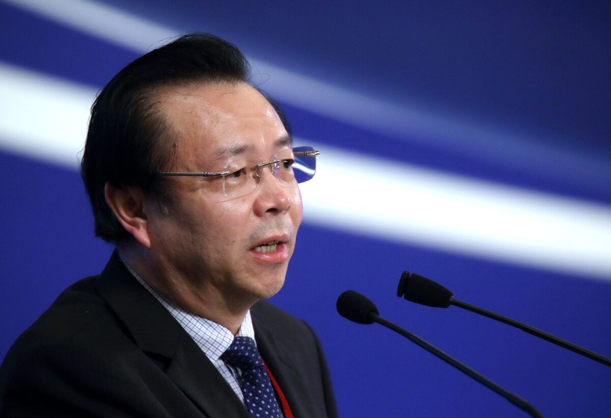 China executes former head of asset management firm in case of bribery