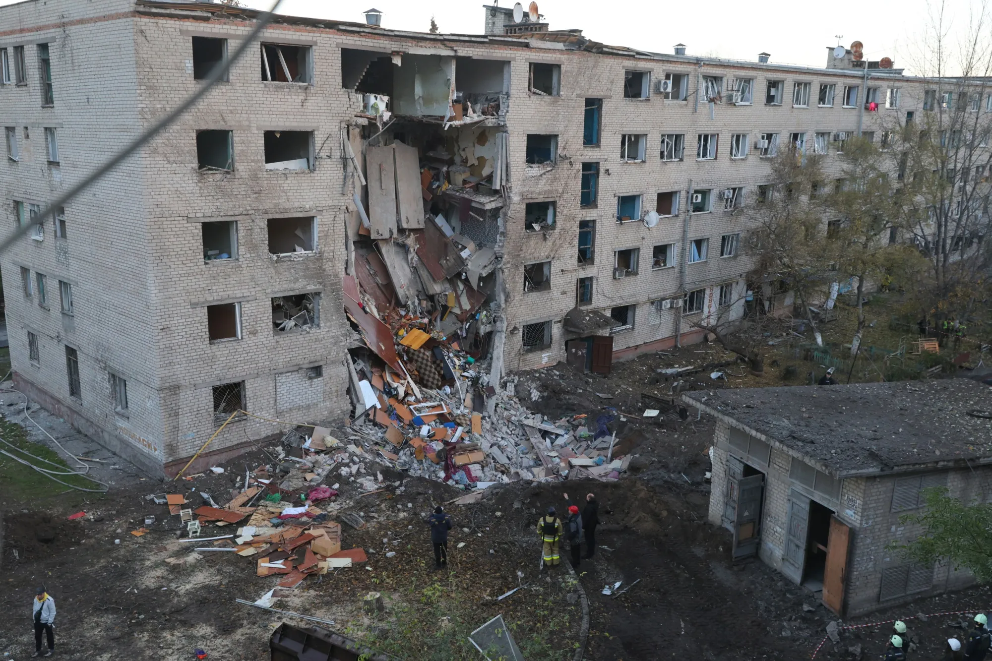 Russian Barrage Hits Power Plants Across Ukraine, Killing Two