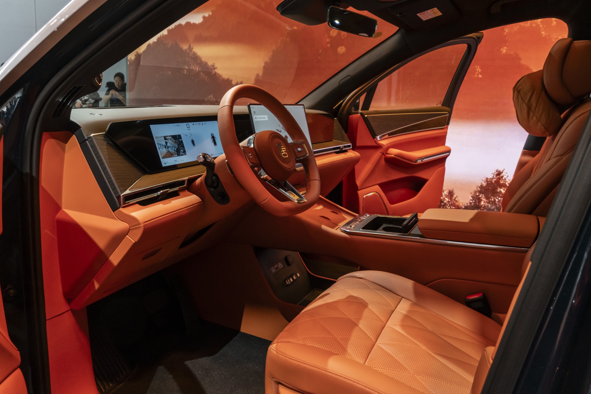 The interior of the BYD Tang L electric vehicle 