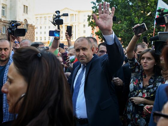 Bulgarian Court Says Prosecutors Can’t Charge Sitting President