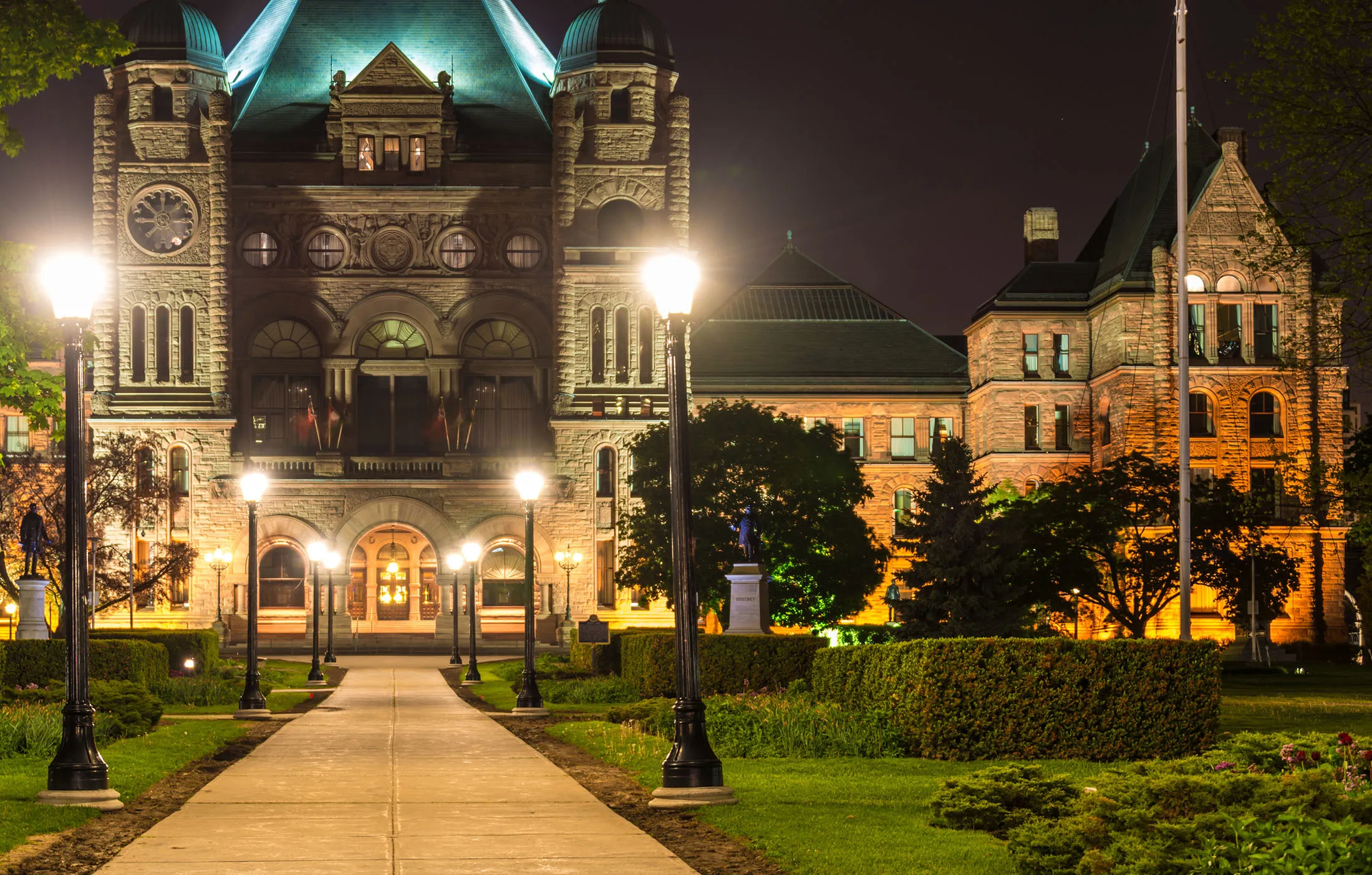 Ontario’s Queen's Park building.&nbsp;Ontario Municipal Employees Retirement System, one of Canada’s largest pension funds, reported mid-year results for the first time in an effort to reassure members who are growing increasingly frustrated with its performance.